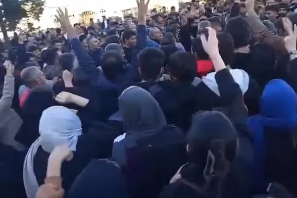 وزیر علوم اسرائیل در حمایت از اعتراضات ایران: بیایید عظمت را به ایران بازگردانیم