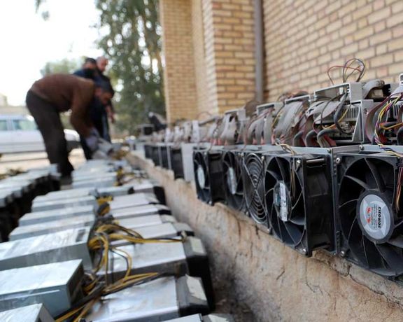 سخنگوی صنعت برق: ۲۰۰ هزار ماینر جمع کردهایم که برق ۵ استان را میشود با آن تامین کرد