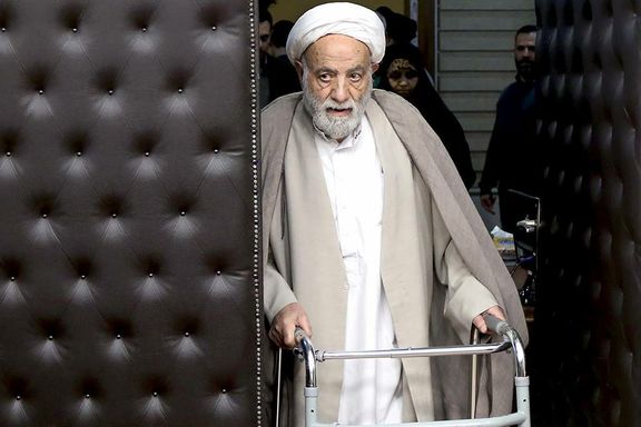 رییس ستاد اقامه نماز: مزه نماز را به دانشآموزان در مدارس بچشانید