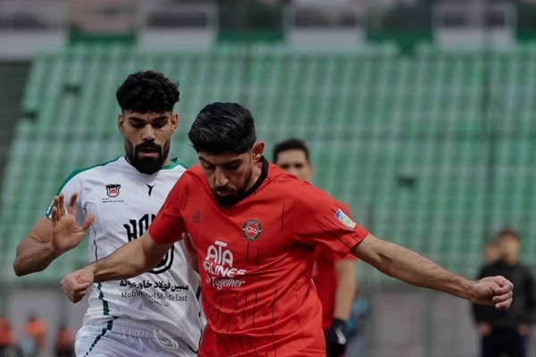 ذوبآهن ۰-۰ تراکتور؛ تراکتور و اسکوچیچ روی دور تساوی افتادند