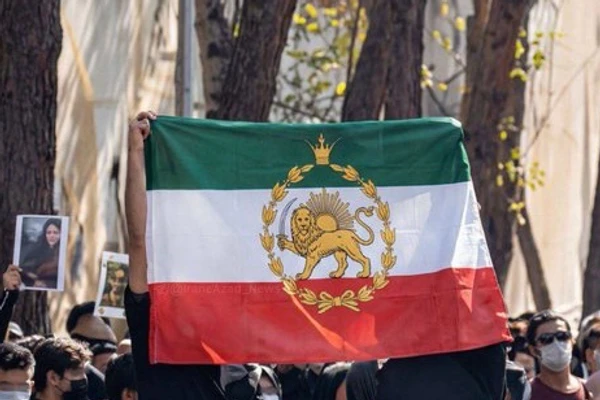 از ۱۸ تیر تا جاوید شاه؛ روایتی از تغییر فضای سیاسی در دانشگاههای ایران
