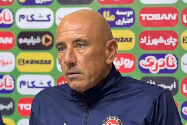 بهدنبال هشدار کشورهای اروپایی: دستیاران خارجی اسکوچیچ از تراکتور جدا شدند