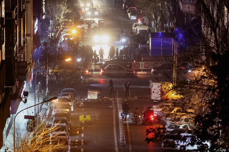 Rights groups call for probe into alleged chemical use in Iran protests