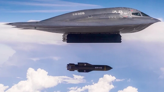 آمریکا نسل جدید بمبهایی را میسازد که علیه تاسیسات اتمی ایران به کار گرفت