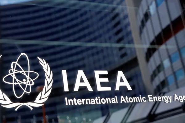 رداً على قرار مجلس محافظي الوكالة.. إيران تزيد تخصيب اليورانيوم في موقعين تحت الأرض