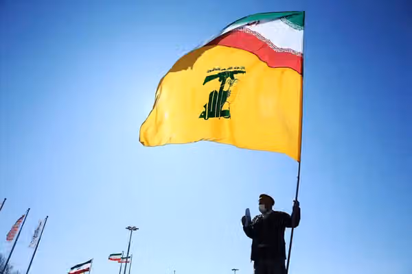 خشم شهروندان از کمک ۲۰۰ میلیون دلاری به حزبالله: پول ایران حق مردم ایران است