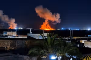 US-Iran conflict widens with fresh strikes and Persian Gulf attacks