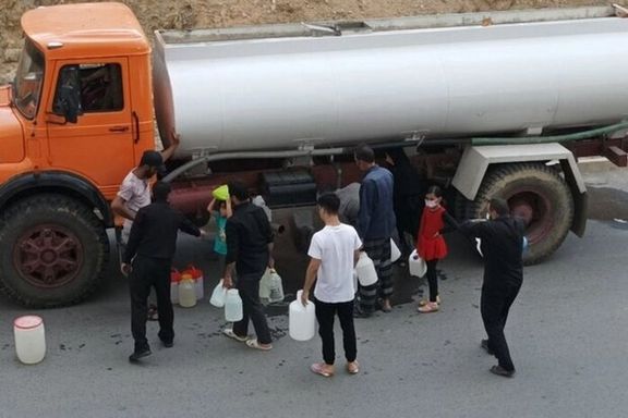 در شرایط نبود آب در بسیاری از مناطق ایران، ۱۵۰ میلیون بطری آب برای زائران اربعین انبار شد