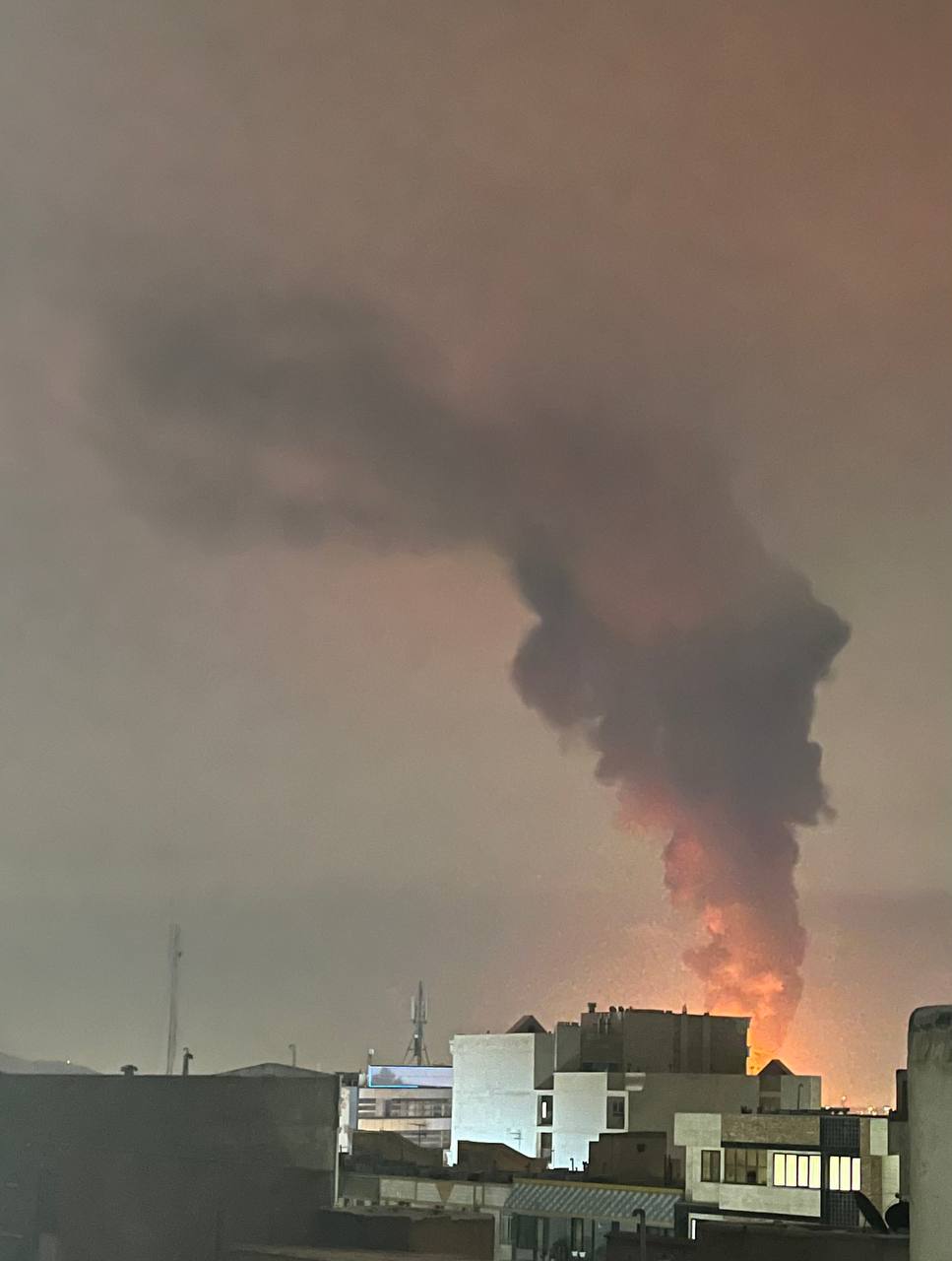 صداهای انفجار و پرواز جنگنده‌ها در استان‌های اصفهان و البرز شنیده شد