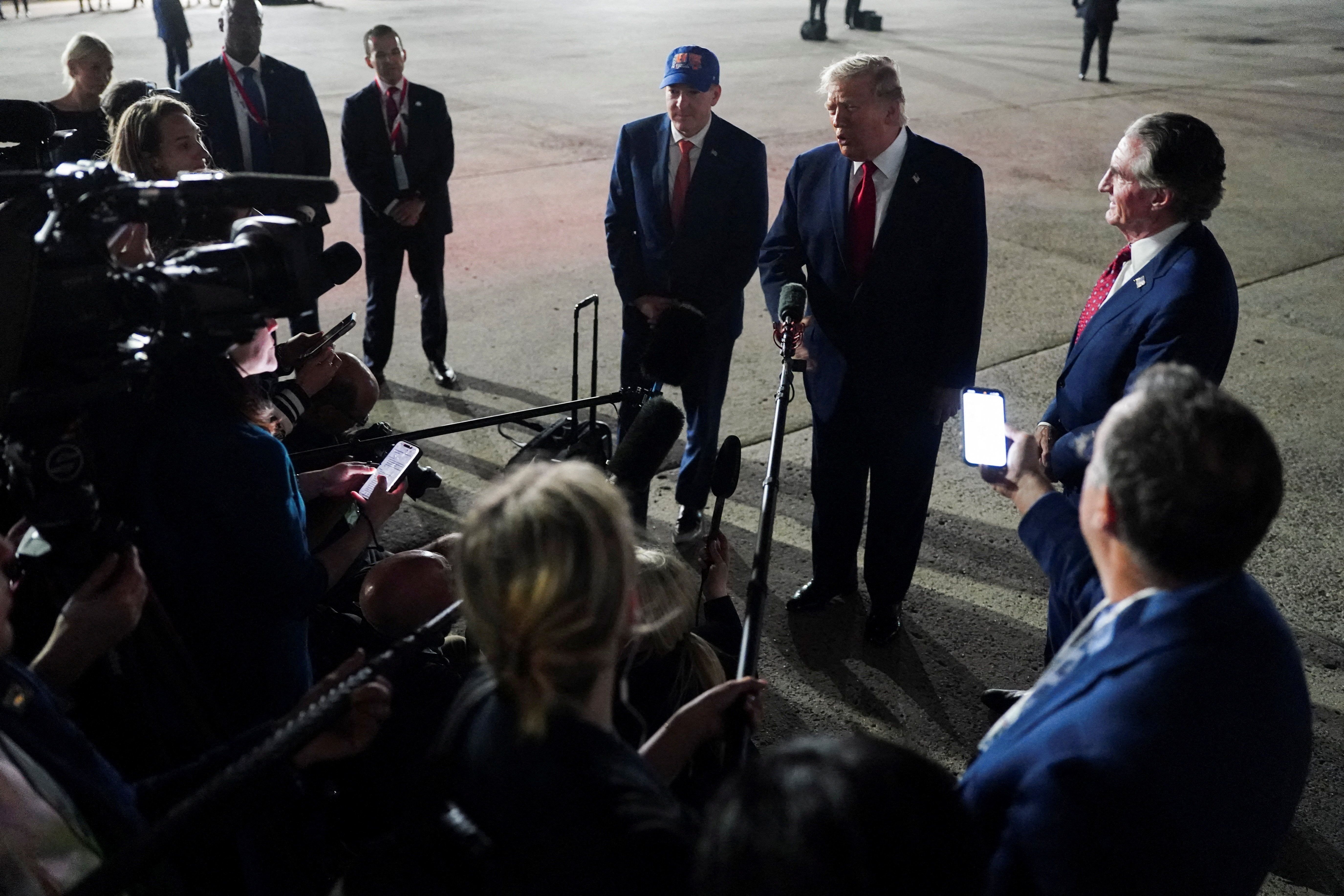 Live - Trump says crew safe after US helicopter goes down near Hormuz | Iran International