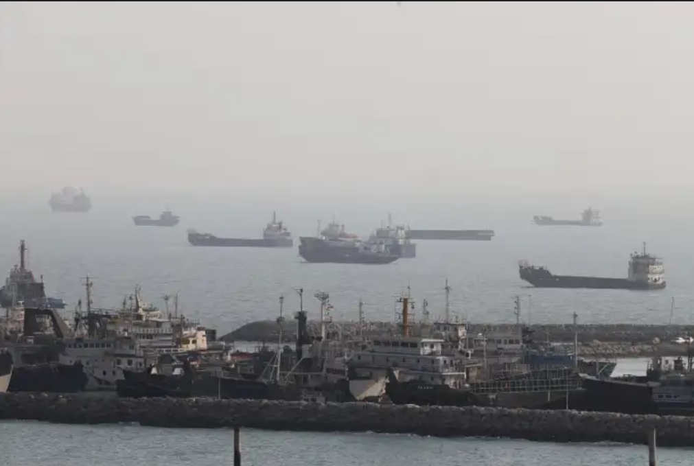 الولايات المتحدة تحذّر: الاستجابة لسلطات إيران في مضيق هرمز قد تعرّض للعقوبات