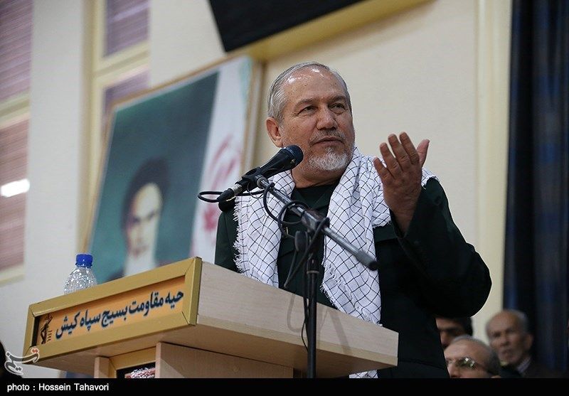 دستیار علی خامنه‌ای: قدرت عشق از قدرت بمب اتم بالاتر است