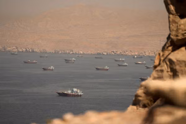 عبور تنها ۳ شناور از تنگه هرمز در ۳۱ شهریور؛ تردد همچنان زیر میانگین ۱۰ روزه است