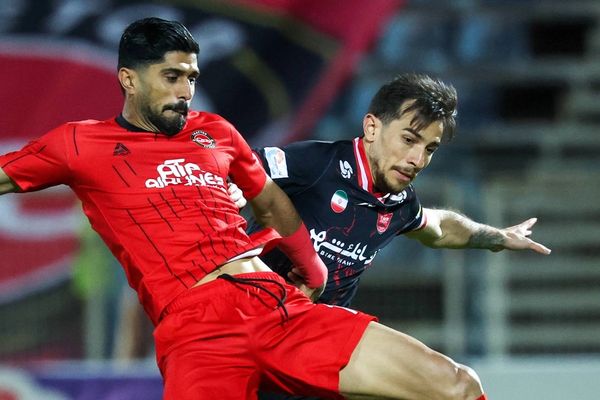 بازی تراکتور-پرسپولیس در جام حذفی با حضور تماشاگران برگزار میشود