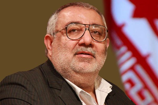 رییس دانشگاه علوم پزشکی اصفهان: دشمن با دامن زدن به ناامیدی درصدد ربودن آینده کشور است