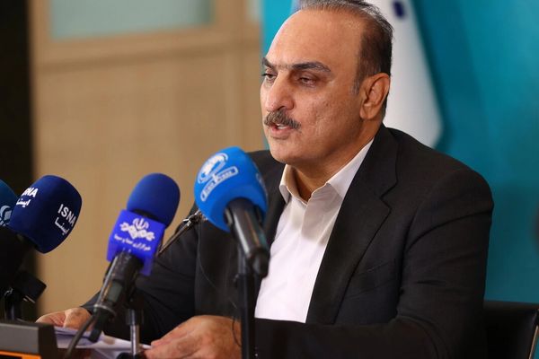 نایب رییس کمیسیون انرژی مجلس: دولت دیگر ارزی برای واردات بنزین ندارد