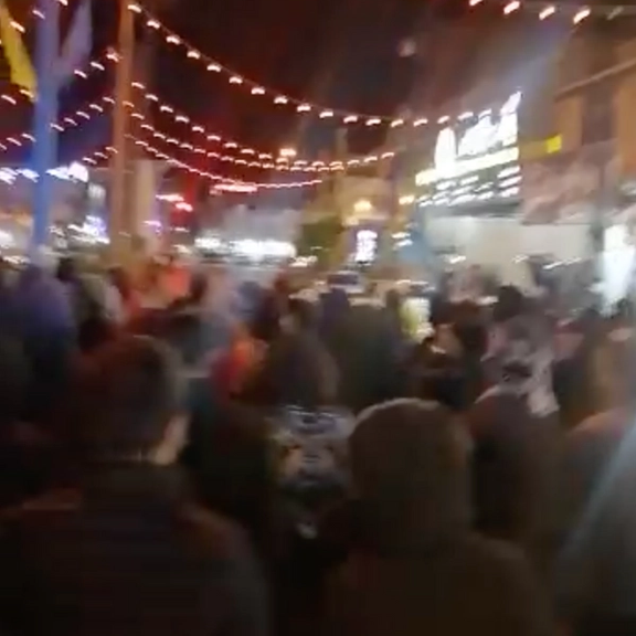 تظاهرات گسترده مردم شهرهای بزرگ و کوچک ایران در چهلم دو معترض اعدام شده