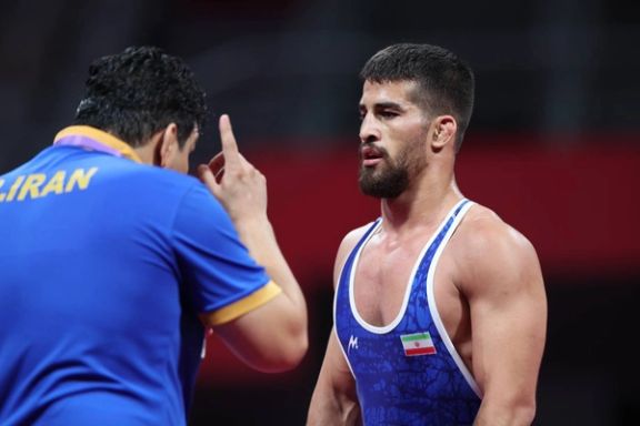 بازیهای آسیایی ژاپن؛ اولین طلای کشتی آزاد به یونس امامی رسید