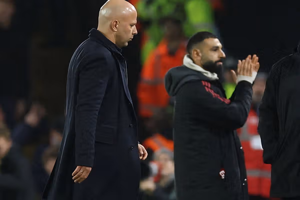 اشلوت، سرمربی لیورپول: دلیلی برای نخواستن محمد صلاح ندارم، با او صحبت خواهم کرد