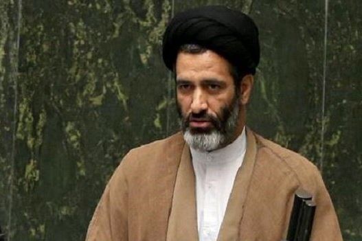 جواد حسینیکیا، نماینده مجلس: باید دلارهای مردم را جمعآوری کنیم و به جای آن ریال بدهیم