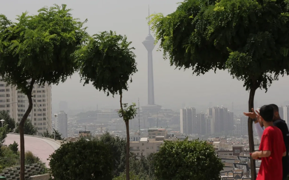 آلودگی هوا مدارس چندین استان کشور را به تعطیلی کشاند