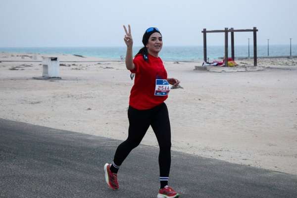 Iran island race organizers detained after women run without hijab