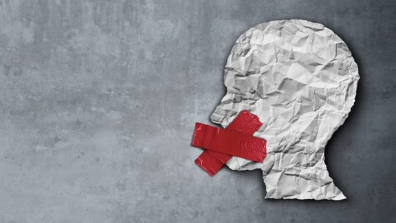 اتهام «فعالیت تبلیغی علیه نظام» برای سه چهره مطرح و ممنوعیت اظهارنظر درباره وقایع مهم کشور