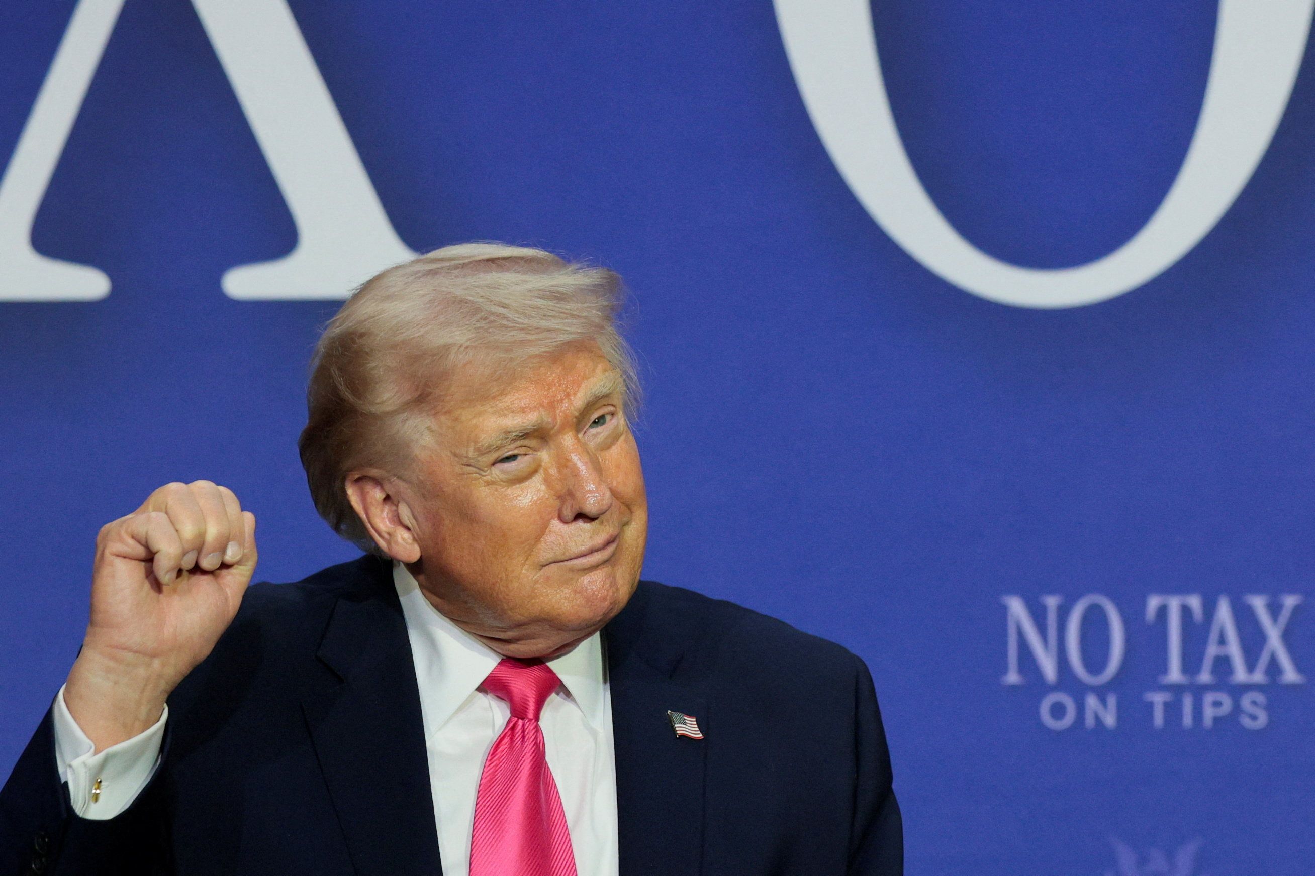 دونالد ترامپ: تهران با کمک ما مین‌های دریایی را جمع‌آوری می‌کند