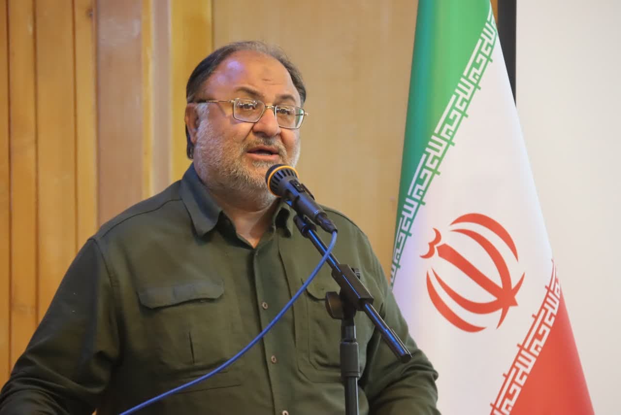 کوشکی، فعال سیاسی و مدرس دانشگاه: فقط افراد هرزه و چشم‌چران از بی‌حجابی خوشحال می‌شوند