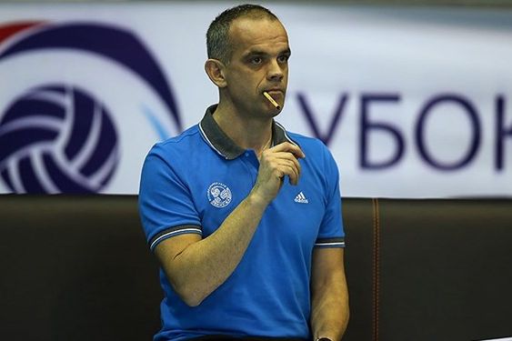 استارت تیمملی والیبال با کادرفنی جدید؛ توماس توتولو وارد ایران شد