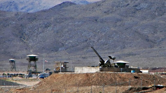 Air defense systems protecting nuclear site in Natanz, Iran
