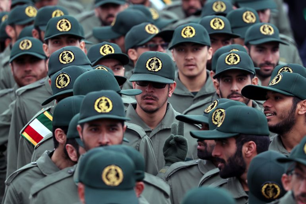 تسريب صوتي: الاستخبارات الإسرائيلية تحذر قائدا بالحرس الثوري وتطالبه بالفرار