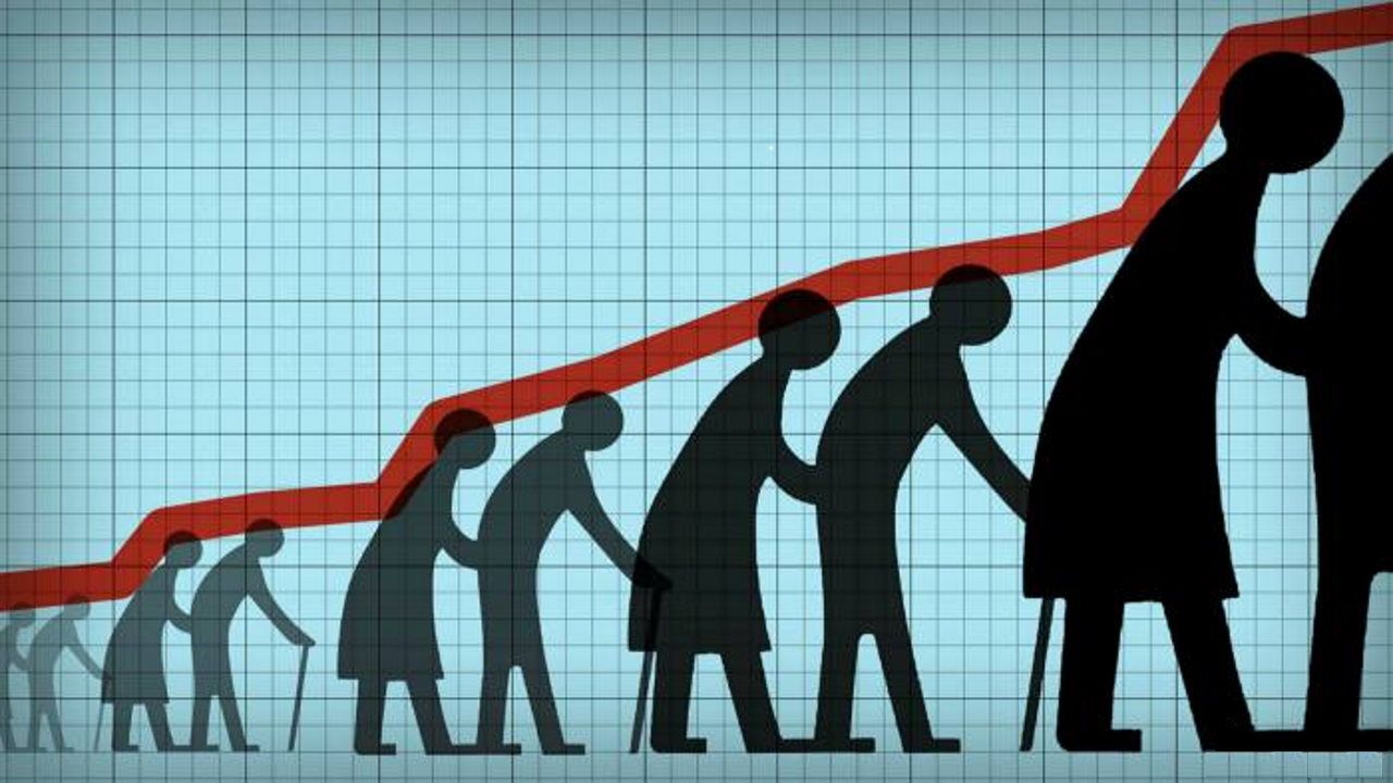 گذر نقدینگی از ۷۱۰۰ میلیارد تومان در شهریور؛ نگرانی‌ها درباره بروز رکود تورمی