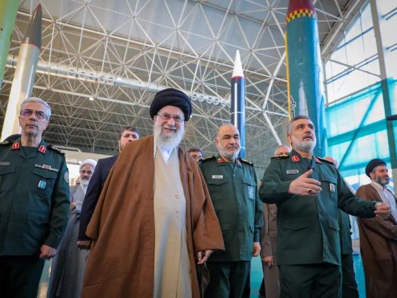 "كيهان" صحيفة خامنئي: إيران هذه المرة لن ترد على الهجوم الأميركي بشكل مدروس أو محدود