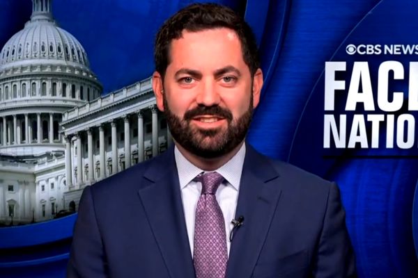 عضو بالكونغرس الأميركي: على طهران أن تنهي طموحاتها النووية