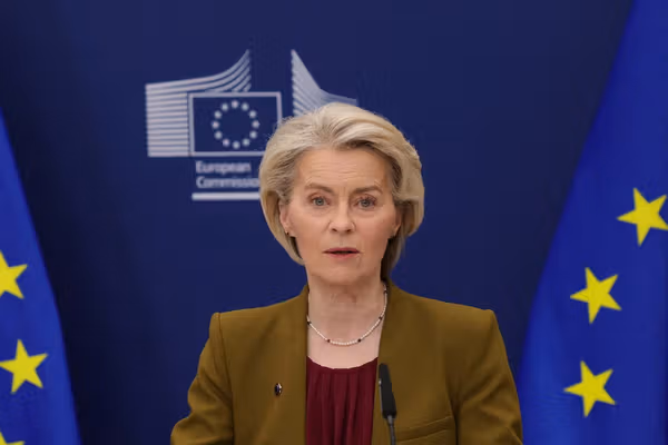 رییس کمیسیون اروپا: هنوز برای کاهش تحریمهای ایران بسیار زود است