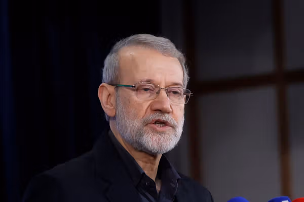 محمدجواد لاریجانی: جنازه برادرم سر و بدن نداشت، فقط یک دست از او باقی ماند