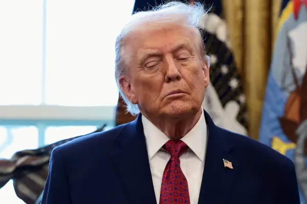 ترامپ: محاصره بنادر ایران با قدرت ادامه مییابد