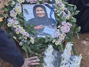 مونا حسینی، کارشناس رادیولوژی، در ملکشهر اصفهان کشته شد