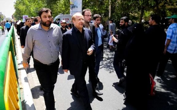 "لوازم المولود" التركيّة قد تطيح برئيس البرلمان الإيراني