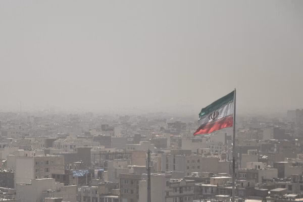 ادامه بحران آلودگی هوا در شهرهای مختلف و قرار گرفتن ۱۴ شهر خوزستان در وضعیت ناسالم