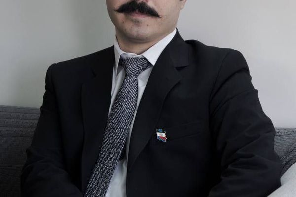حسین رونقی، زندانی سیاسی در زندان قزلحصار وارد دهمین روز اعتصاب غذا شد