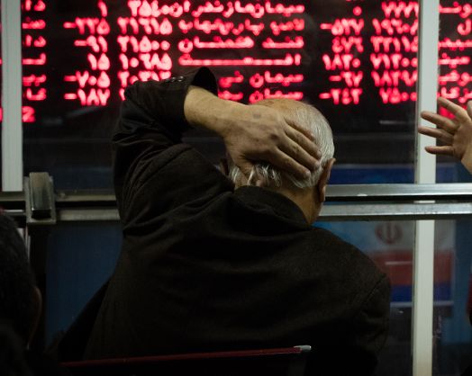 نظرسنجی ایسپا: ۷۷ درصد کسانی که طی دو سال اخیر در بورس سرمایهگذاری کردند، ضرر کردهاند