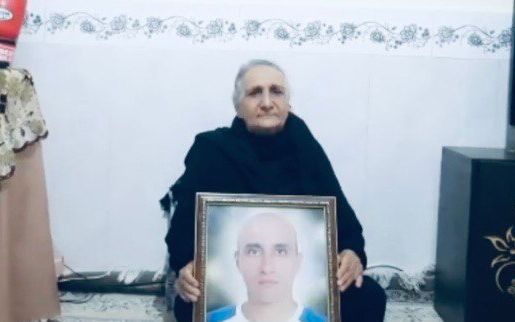 گزارشها از حمله ماموران اطلاعات به مادر ستار بهشتی در سالگرد کشتهشدن فرزندش