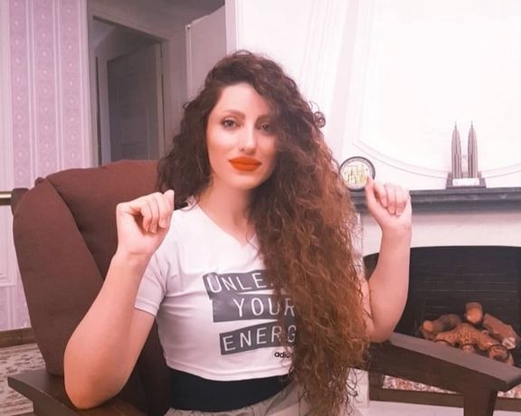 معتقلة سياسية إيرانية في سجن لاكان رشت تعلن إضرابًا عن الطعام