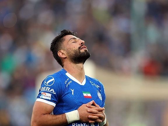 شوکهای مدیریتی ادامه دارد؛ استقلال قرارداد ایمان سلیمی را بدون اطلاع بازیکن فسخ کرد