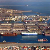 نماینده مجلس: ۱۱۶ میلیارد دلار ارز حاصل از صادرات در ۷ سال اخیر به کشور بازنگشته است