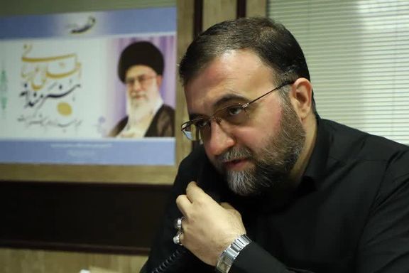 شهرداری قم: روزی ۱۱۰۰ بار طرحهای حجاب را روی تلویزیونهای شهری پخش میکنیم