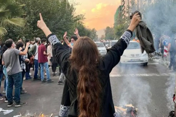 "تقصي الحقائق الأممية": النظام الإيراني ارتكب "جرائم ضد الإنسانية" خلال قمع الاحتجاجات