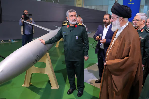 Iran secretly looking for shortcut to build atomic bomb in months - NYT